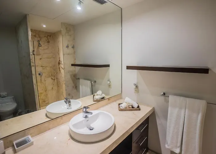 Hébergement de vacances Magia Apartments, Resort-style, Prime Location With Ocean Views!