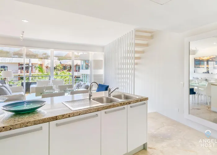 Magia Apartments, Resort-style, Prime Location With Ocean Views! Hébergement de vacances