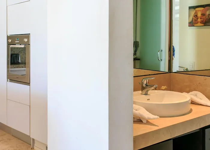 Hébergement de vacances Magia Apartments, Resort-style, Prime Location With Ocean Views! *